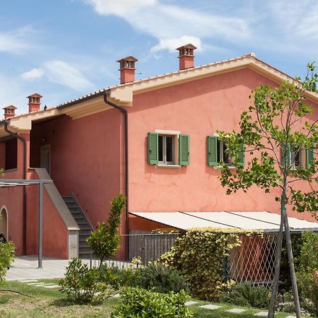 Agriturismo Bio Podere Doganelle Giuncarico Exterior photo